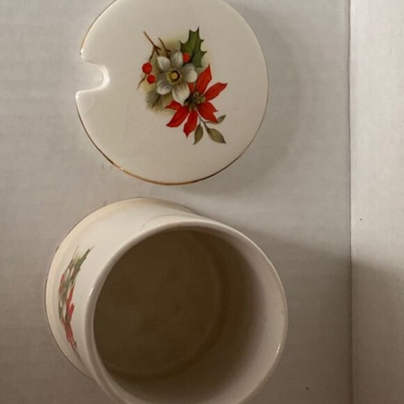 Christmas lidded Jam or sugar bowl. Sadler England. Vintage. Poinsettia - Picture 6 of 12
